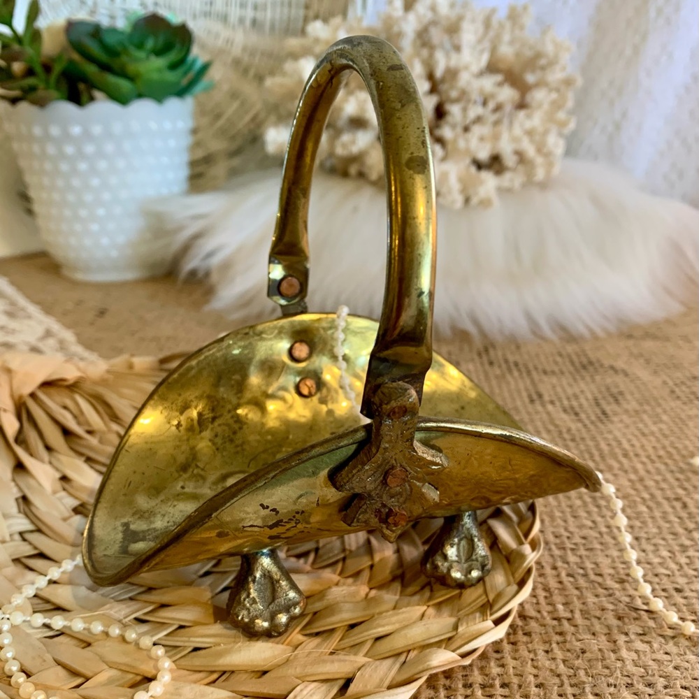 Vintage Small Footed Brass Basket ⚜️ Unique Home Decor / Eclectic / Gift